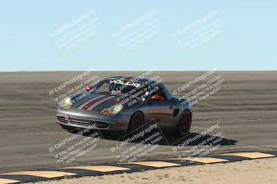 media/Oct-19-2025-PCA San Diego (Sun) [[b7baa86645]]/4-Yellow Group/Session 2 (Bowl)/